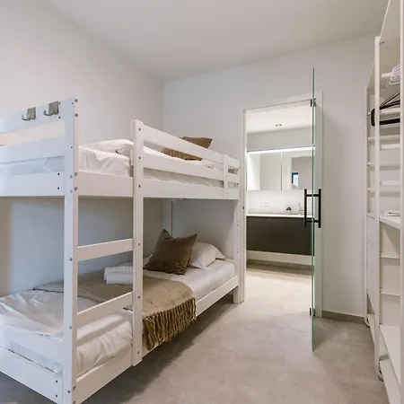 Huswell - Beautiful With Spacious Terrace Ostende
