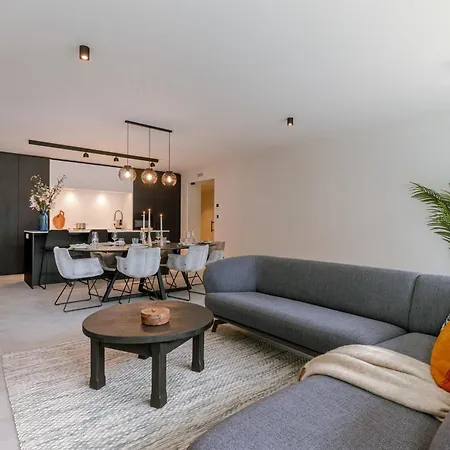 Huswell - Beautiful With Spacious Terrace Apartment Ostende